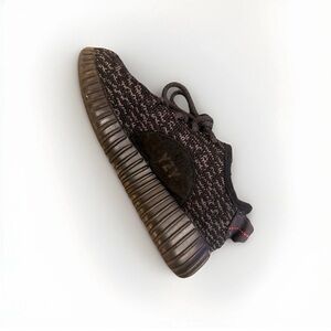 adidas Yeezy 350 - Little Kid LK Youth 13.5 - Pirate Black